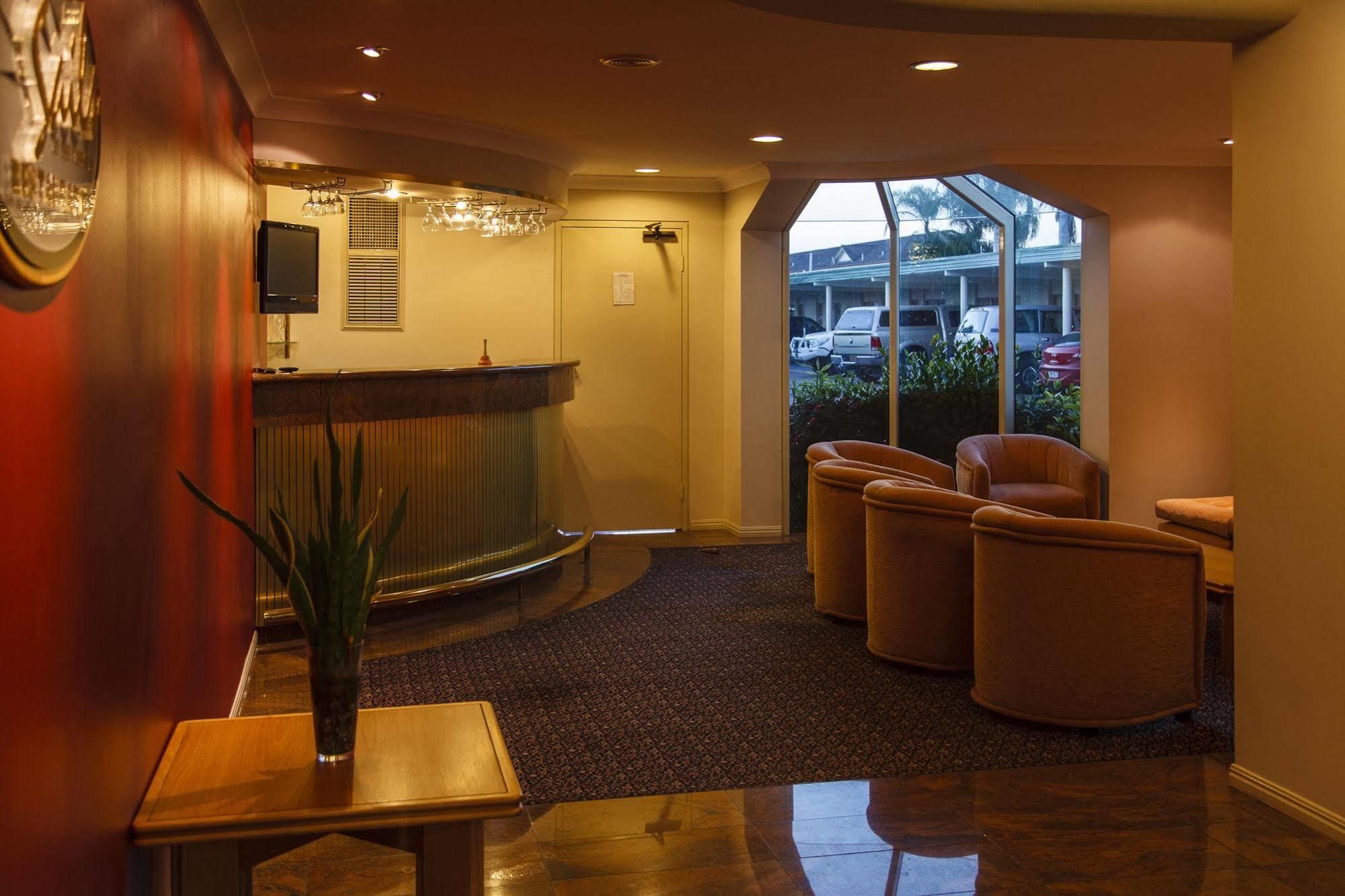 Mcnevins Maryborough Motel Kültér fotó