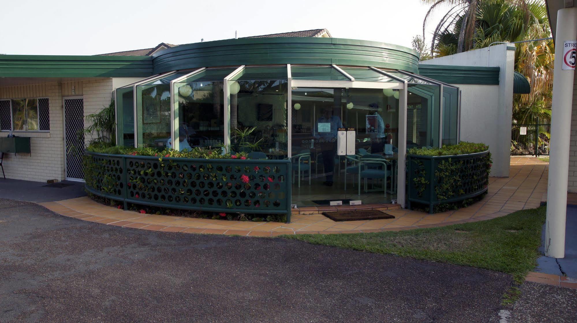 Mcnevins Maryborough Motel Kültér fotó